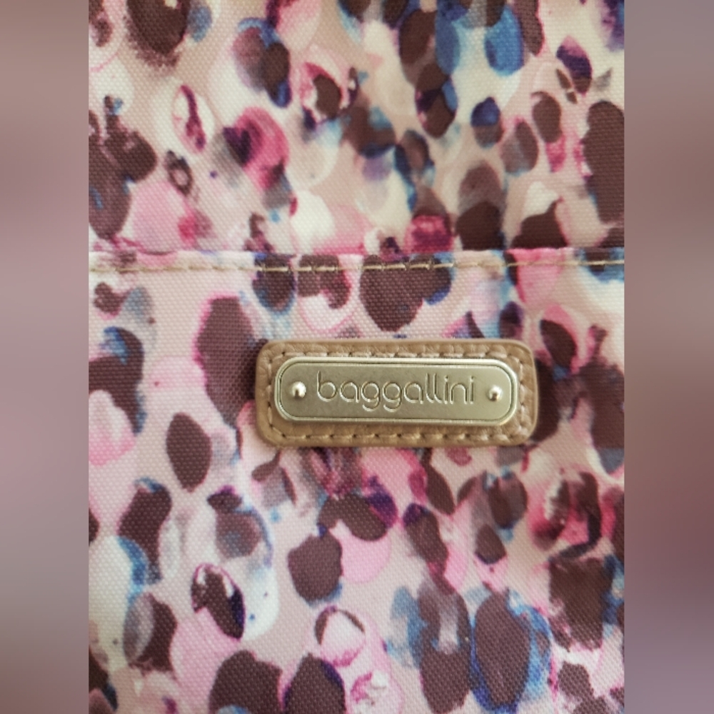 Baggallini Crossbody Purse, Not Used, Pink & Purple - Picture 6 of 6